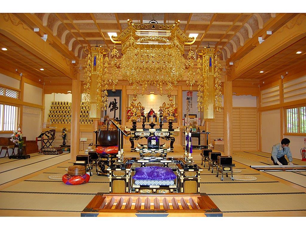 寺院仏具 内陣 花台 新潟県 東城寺様へ内陣一式を納入致しました – みす平飛天堂